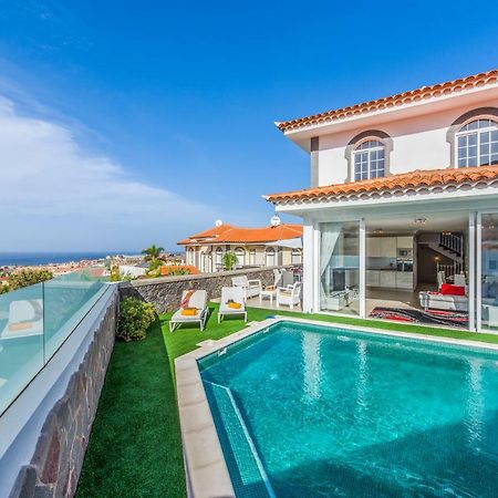 Luxury White Villa With Sea View, Heated Pool Costa Adeje  ภายนอก รูปภาพ
