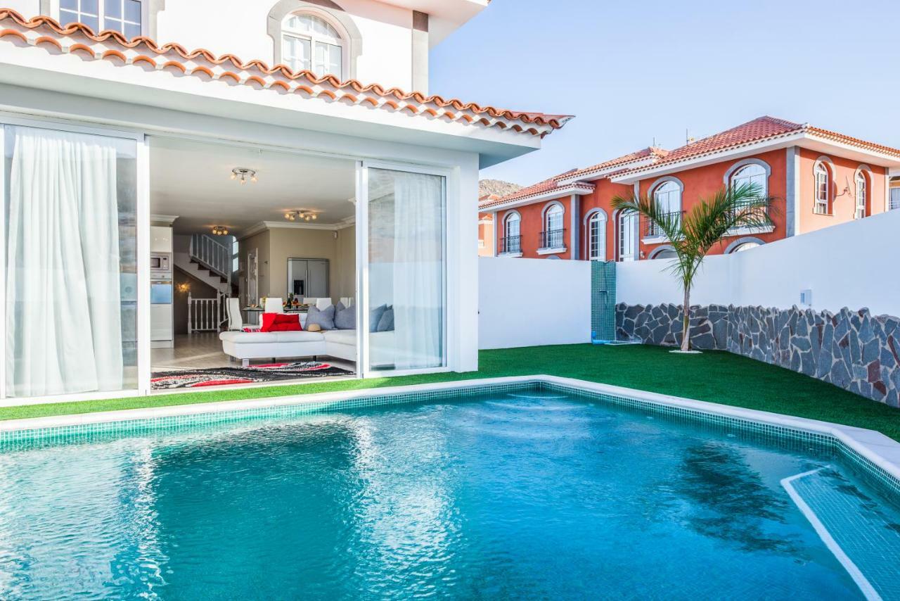 Luxury White Villa With Sea View, Heated Pool Costa Adeje  ภายนอก รูปภาพ