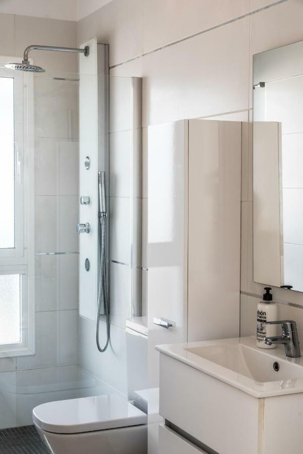 Luxury White Villa With Sea View, Heated Pool Costa Adeje  ภายนอก รูปภาพ